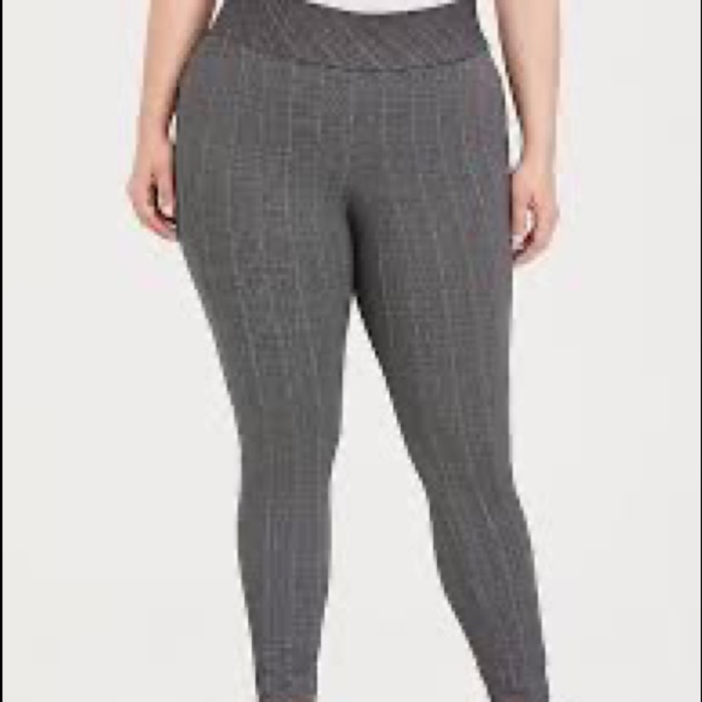 STUDIO PONTE STRETCH PULL-ON PIXIE PANT - GREY CHEVRON SIZE 2